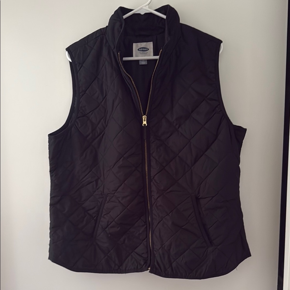 Old Navy Black Quilted Vest with Gold Accents